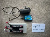 2x Vapextech Airsoft 7.4V 1300mAh 25C LiPo Stick Battery and Kong Power balance charger