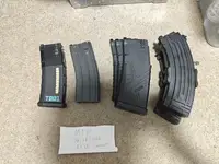 Gas magazines
