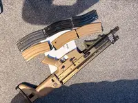 WE Scar L GBB with 6 Mags