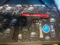 We galaxy glock (full auto variant)