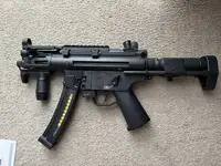 CYMA Platinum CM.041L SMG-5K M-LOK Upgraded Version