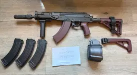 Upgraded Tokyo Marui AKX GBBR with mags